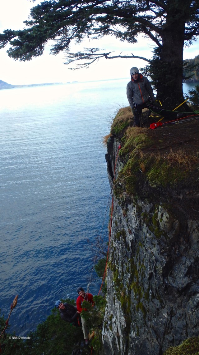 KISAR members doing high angle rope rescues 